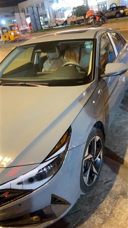 هیوندای ئەلەنترا